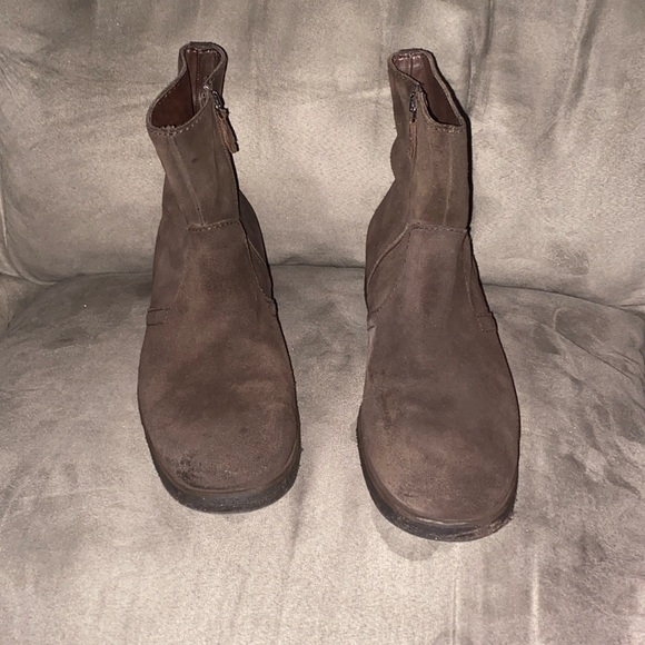 Vintage inside zip dark brown distressed suede Prada boots size 7eu/ 8us - Picture 1 of 7